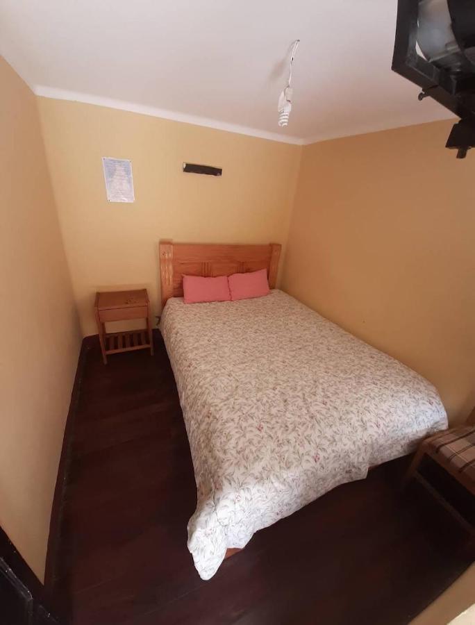 Residencial El Expreso Hotel Oruro Bagian luar foto