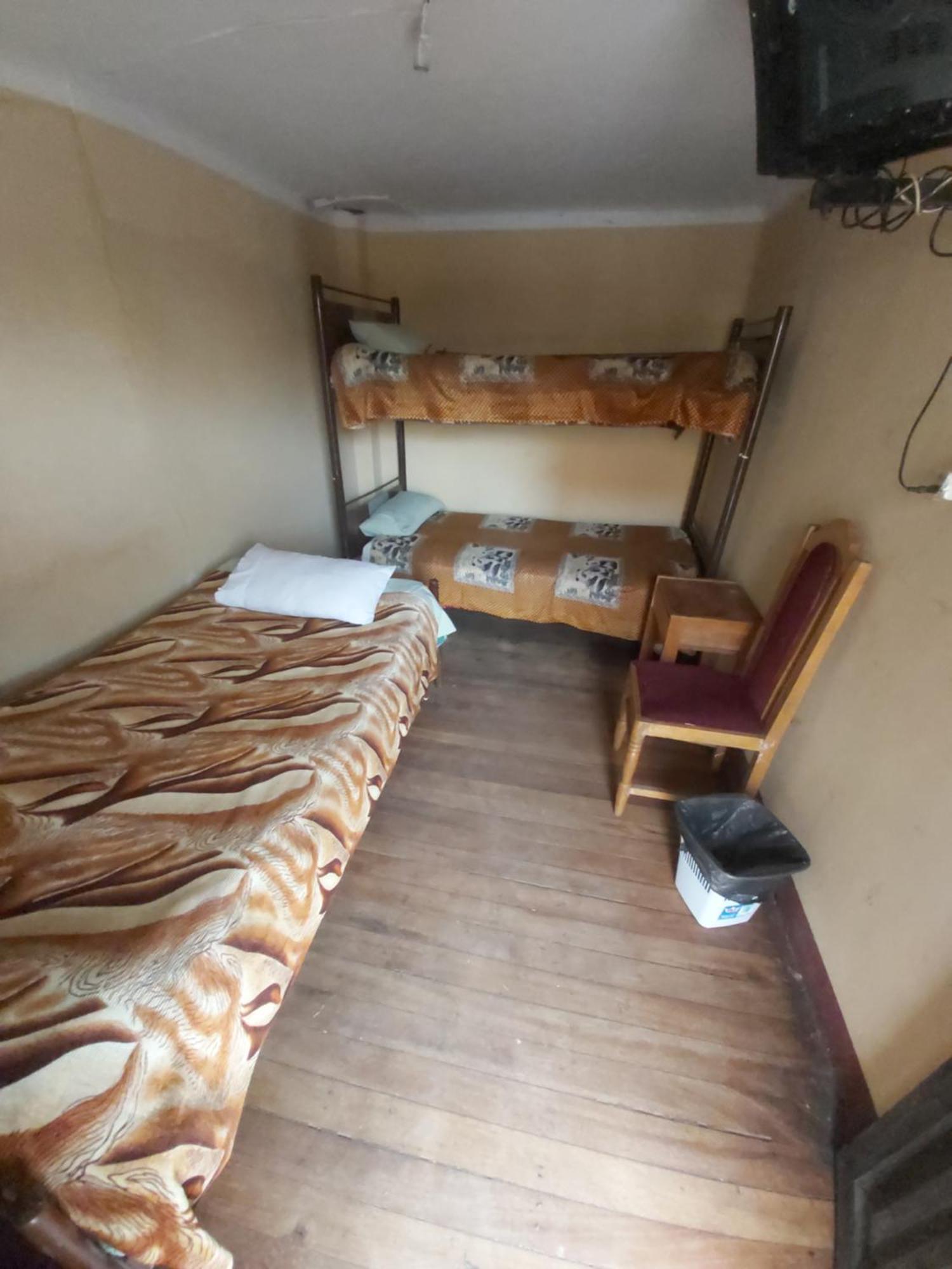 Residencial El Expreso Hotel Oruro Bagian luar foto